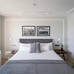Lasala Plaza Hotel - Adults Only