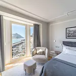 Lasala Plaza Hotel - Adults Only