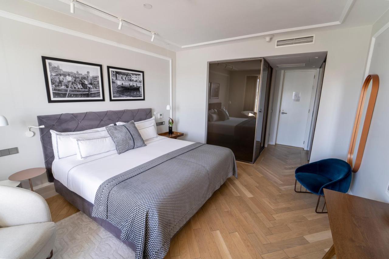 Lasala Plaza - Adults Only 4* San Sebastian