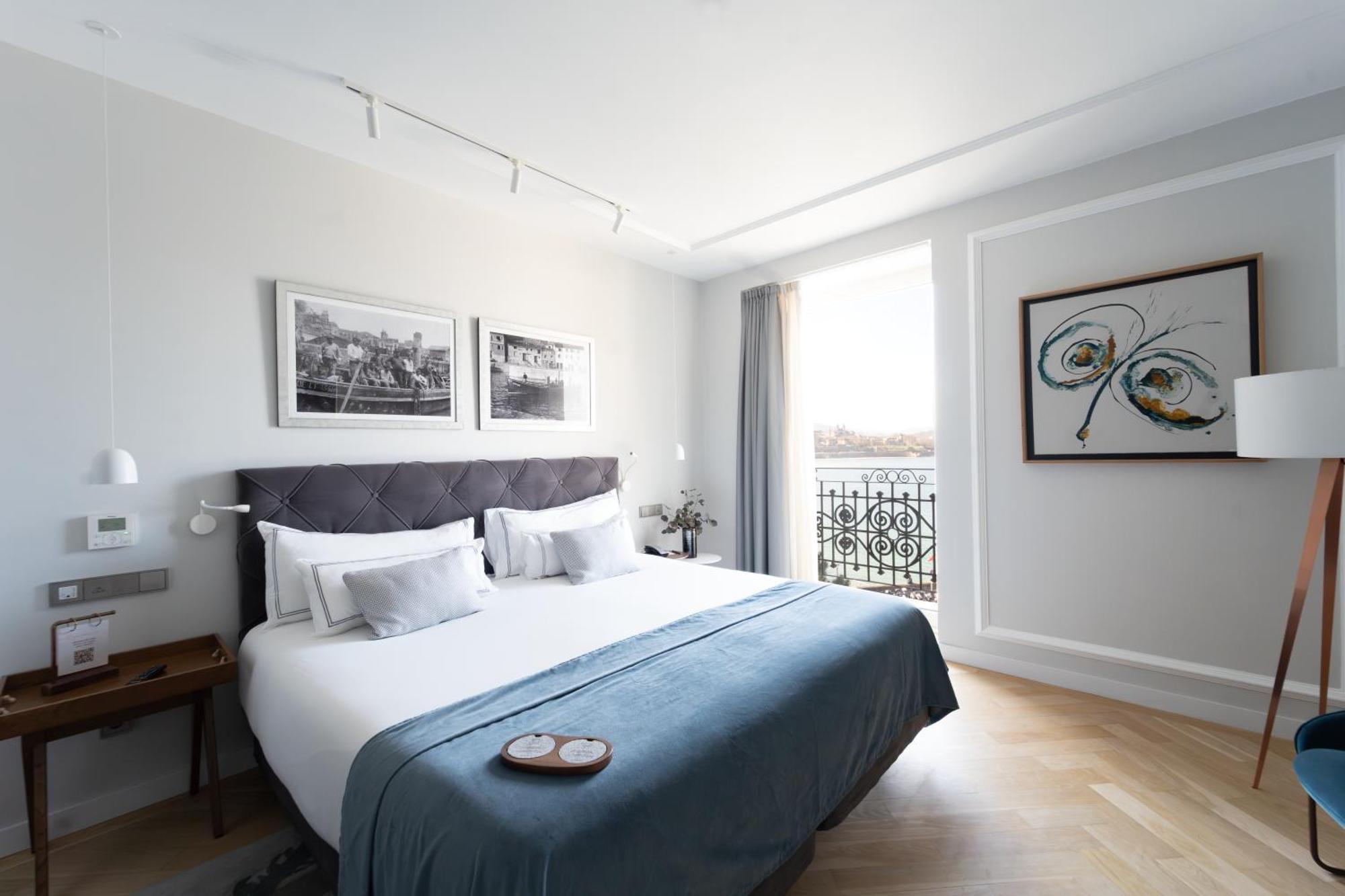 Lasala Plaza - Adults Only 4*